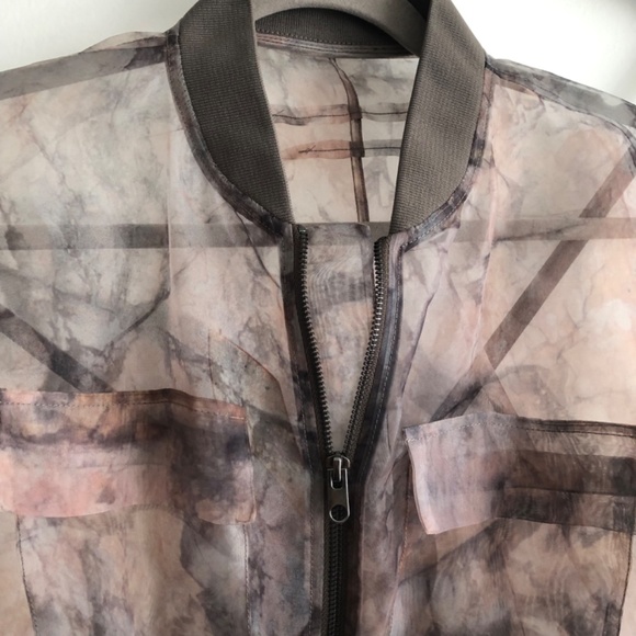 ♡ Sheer Jacket with zipper drawstring details - Picture 7 of 17